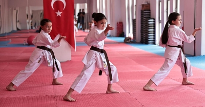 BÜYÜKŞEHİR’İN SPOR KURS KAYITLARI BAŞLIYOR