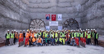 BUCA METROSU’NDA TARİHİ GÜN