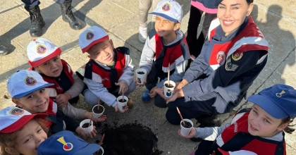 ÇİNE'DE TOHUM KALEMLER TOPRAKLA BULUŞTU