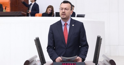 ARPACI: EKONOMİK ÇIKMAZA SÜRÜKLENİYORUZ