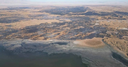 EBER GÖLÜ'NDEKİ YANGINLAR ÇEVRE FELAKETİNE SEBEP OLDU