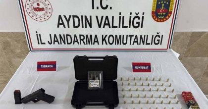 ELİNDEKİ RUHSATSIZ SİLAHI SATMAYA ÇALIŞIRKEN YAKALANDI  
