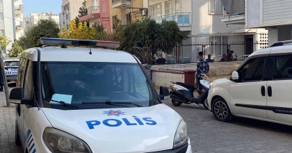 EŞİ TARAFINDAN ÖLÜ BULUNDU