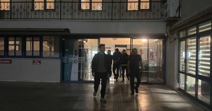 EŞİNİ BIÇAKLAYIP ÖLDÜRMÜŞTÜ, TUTUKLANDI