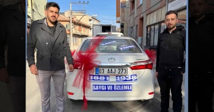 GELİN VE DAMAT DÜĞÜNLERİNDE ATATÜRK’Ü UNUTMADI