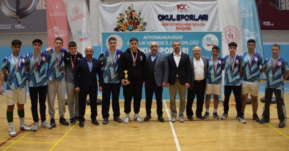 GENÇ ERKEKLER HENTBOL MÜSABAKALARI TAMAMLANDI