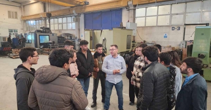 GENÇLER MERMER SEKTÖRÜ HAKKINDA BİLGİ ALDI