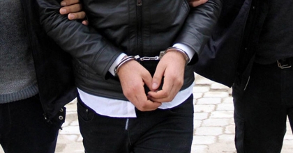 İZMİR'DE PKK/KCK SORUŞTURMASINDA 9 GÖZALTI