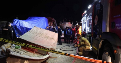 İZMİR'DE BALIKÇI TEKNESİNDE TÜP PATLADI: 1 ÖLÜ