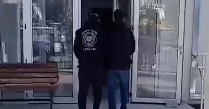 İZMİR'DE KAÇAK BAHİS SUÇLUSU KISKIVRAK YAKALANDI