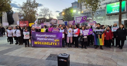 KADINLARDAN 25 KASIM YÜRÜYÜŞÜ