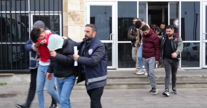 KÜTAHYA'DA 13 ŞÜPHELİ ADLİYEYE SEVK EDİLDİ