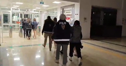 KÜTAHYA'DA FUHUŞ OPERASYONUNDA 9 KİŞİ GÖZALTINA ALINDI