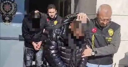 KUYUMCULARA SAHTE ALTIN SATMAYA ÇALIŞAN 2 ŞAHIS YAKALANDI