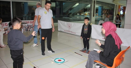 MİNİKLER, HEMSBALL İLE TANIŞTI