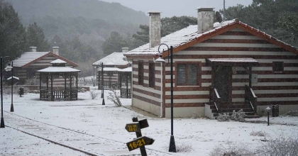 MANİSA SPİL DAĞI’NA MEVSİMİN İLK KARI DÜŞTÜ