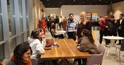 KÜTÜPHANEDE ÇORBA İKRAMI