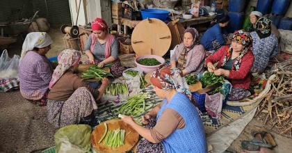 NAZİLLİ'DE KADINLARDAN YAĞMUR İÇİN GÖZLEME HAYRI