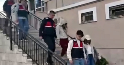 NAZİLLİ'DE VİZESİZ GİRİŞ İHLALİ YAPAN 3 ŞAHIS YAKALANDI