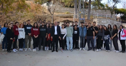 ÖĞRENCİLER BABADAĞ’A HAYRAN KALDI