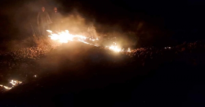 OTLUK ALANDA ÇIKAN YANGIN PANİĞE NEDEN OLDU