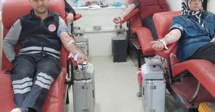 TÜRK KIZILAYI SARIGÖL'DEN 65 ÜNİTE KAN TOPLADI