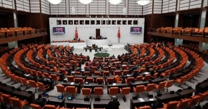 YARGI DÜZENLEMELERİ VE BÜTÇE GÖRÜŞMELERİ MASADA