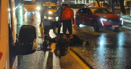 YOLUN KARŞISINA GEÇEN YAYA OTOMOBİL ÇARPTI: 1 ÖLÜ