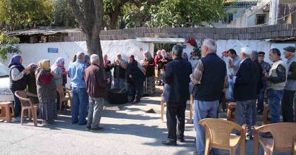 AYDIN'DA MAHALLE SAKİNLERİ YAĞMUR DUASI YAPTI