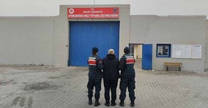 5 YIL HAPİS CEZASIYLA ARANAN ŞAHIS YAKALANDI