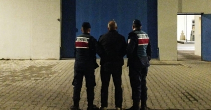 AFYONKARAHİSAR’DA KAÇAK ŞAHIS YAKALANDI