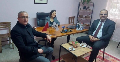 SARIGÖL'ÜN İLK KADIN MUHTARI ÇALIŞMA OFİSİNİ AÇTI