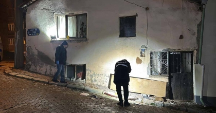 UŞAK’TA OĞLU TARAFINDAN DARP EDİLEN BABA HAYATINI KAYBETTİ