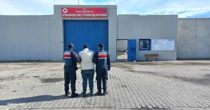AFYONKARAHİSAR’DA KAÇAK ŞAHIS YAKALANDI