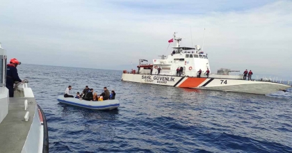 AYDIN'DA 1 AYDA 267 DÜZENSİZ GÖÇMEN KURTARILDI