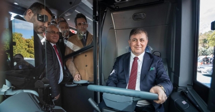  BAŞKAN TUGAY, 80 MİLYON EURO’LUK KREDİ İÇİN İLK İMZAYI ATTI