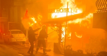 BODRUM'DA OTEL ALEV ALEV YANDI