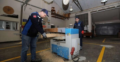 BÜYÜKŞEHİR MARANGOZ ATÖLYESİ İLE YÜZDE 69 TASARRUF ETTİ