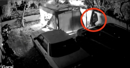 ESKİ EŞİNİN OTOMOBİLİNİ KUNDAKLADI, POLİSE YAKALANDI