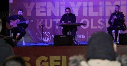 GRUP LEVANO İZLEYENLERİ COŞTURDU