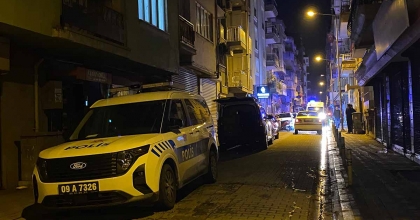 GENÇ KIZ EVİNDE ÖLÜ BULUNDU