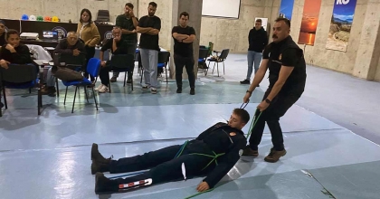 GÖNÜLLÜ İTFAİYECİ EĞİTİMLERİ DEVAM EDİYOR