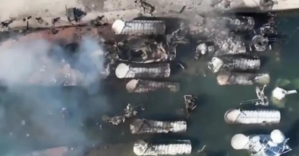 İSRAİL SURİYE DONANMASINI VURDU