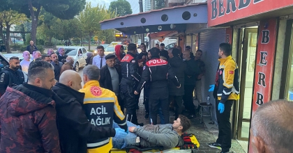 İZMİR'DE BERBERE SİLAHLI SALDIRI: 4 YERİNDEN VURUP KAÇTI