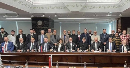 İZMİR'İN, TARİHİNDE İLK KEZ 10 PROFESYONEL FUTBOL TAKIMI LİGLERDE