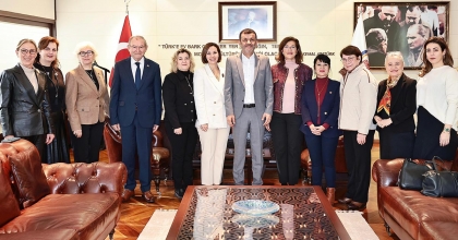 KADIN MECLİSİNDEN BAŞKANA ZİYARET