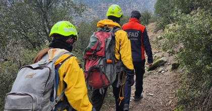 MAHSUR KALAN KEÇİ 6 SAATTE KURTARILDI