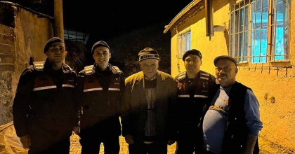 KAYBOLAN ZİHİNSEL ENGELLİ ŞAHIS ZEYTİNLİK ALANDA BULUNDU