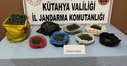 KÜTAHYA'DA JANDARMADAN UYUŞTURUCU OPERASYONU