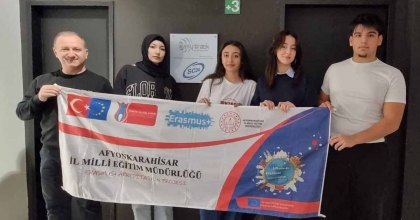 LİSE ÖĞRENCİLERİ STAJLARINI VİYANA’DA YAPTI